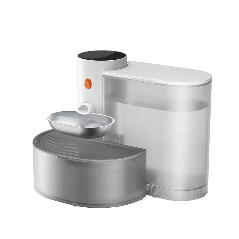 Dispenser di acqua per animali